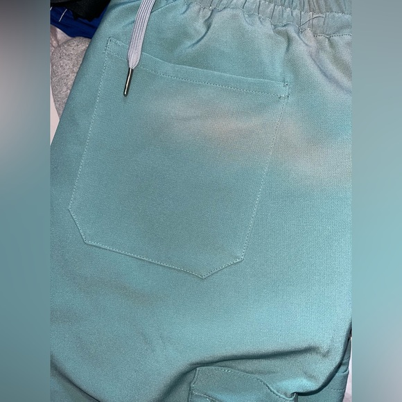 Luuna scrub pants size large (longer length) - Picture 2 of 3